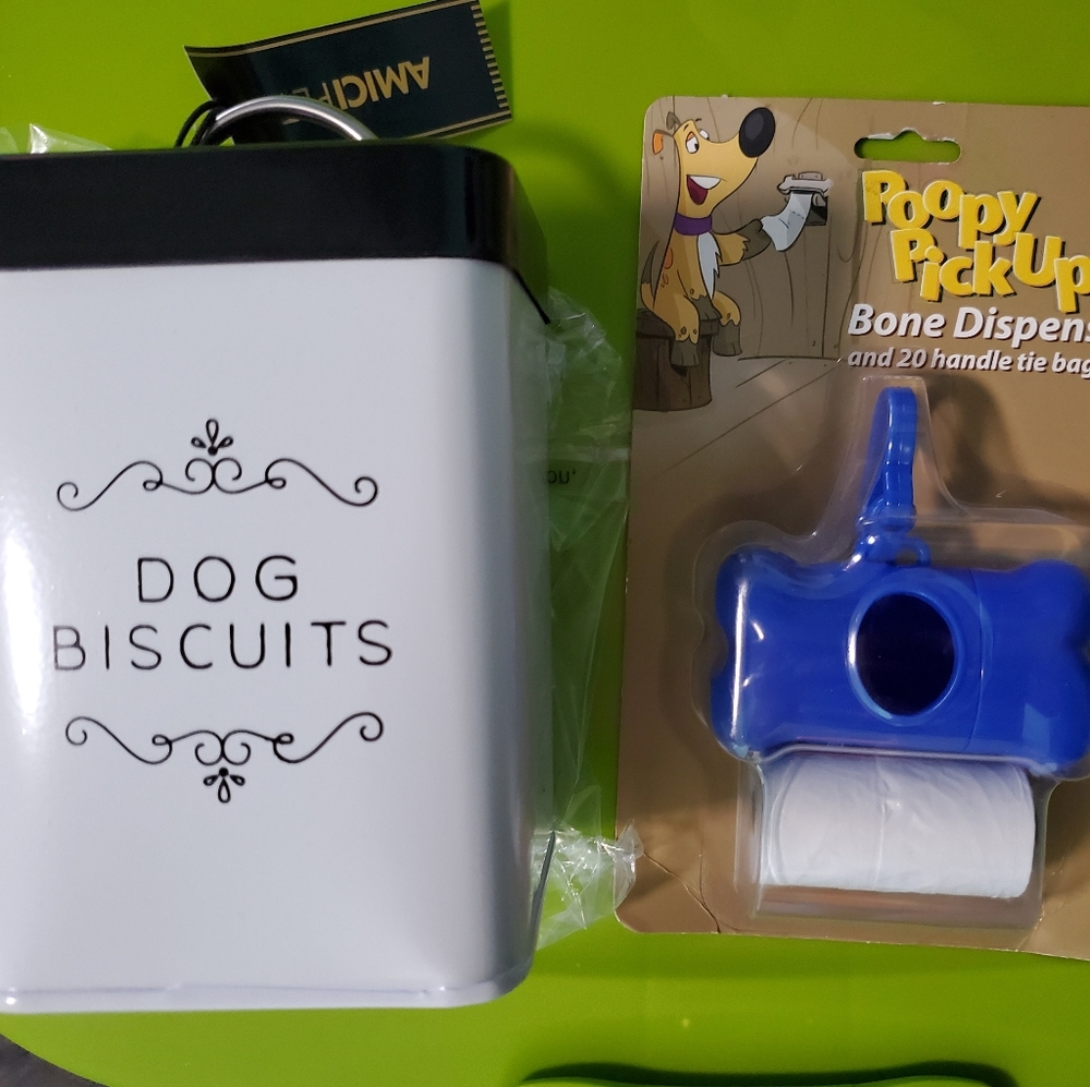 Dog Treat Tin & Poo Bags NEW